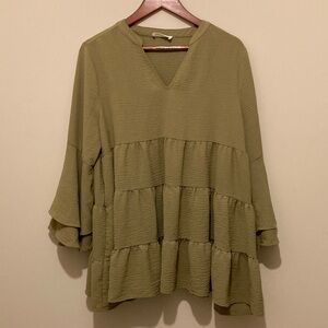 Zenana Outfitters Olive Green Women's Tiered Top XL